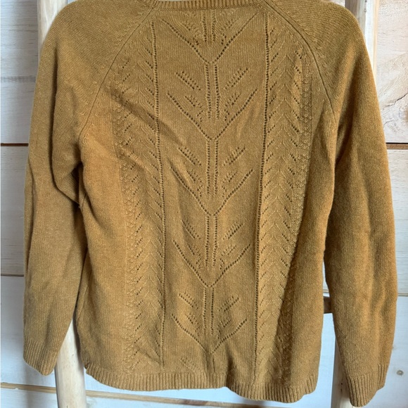Garnet Hill Gold/yellow cashmere Crew Neck Sweater - Picture 2 of 4